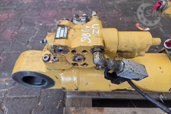 CAT313C ZAMEK SIŁOWNIKA  202-4095