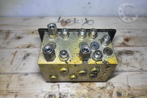 2723021802 BLOK ZAWOROWY